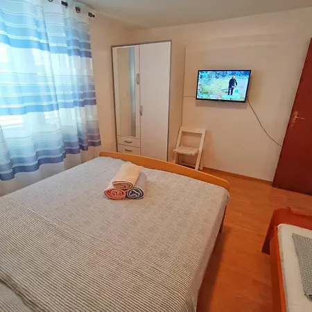 Guesthouse Eljuga Family Stari Grad  Exterior foto