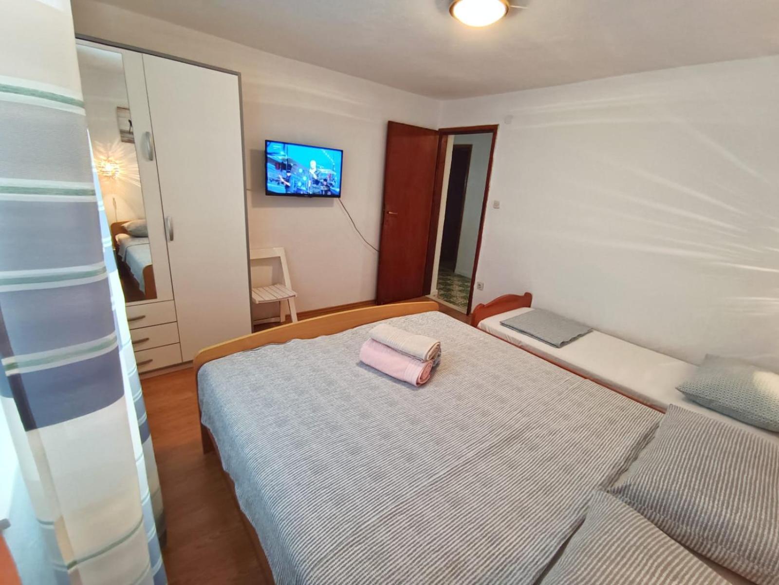 Apartment Eljuga Family Stari Grad (Hvar)