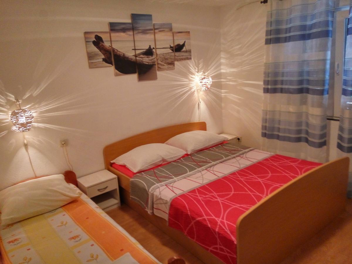 Eljuga Family Apartment *